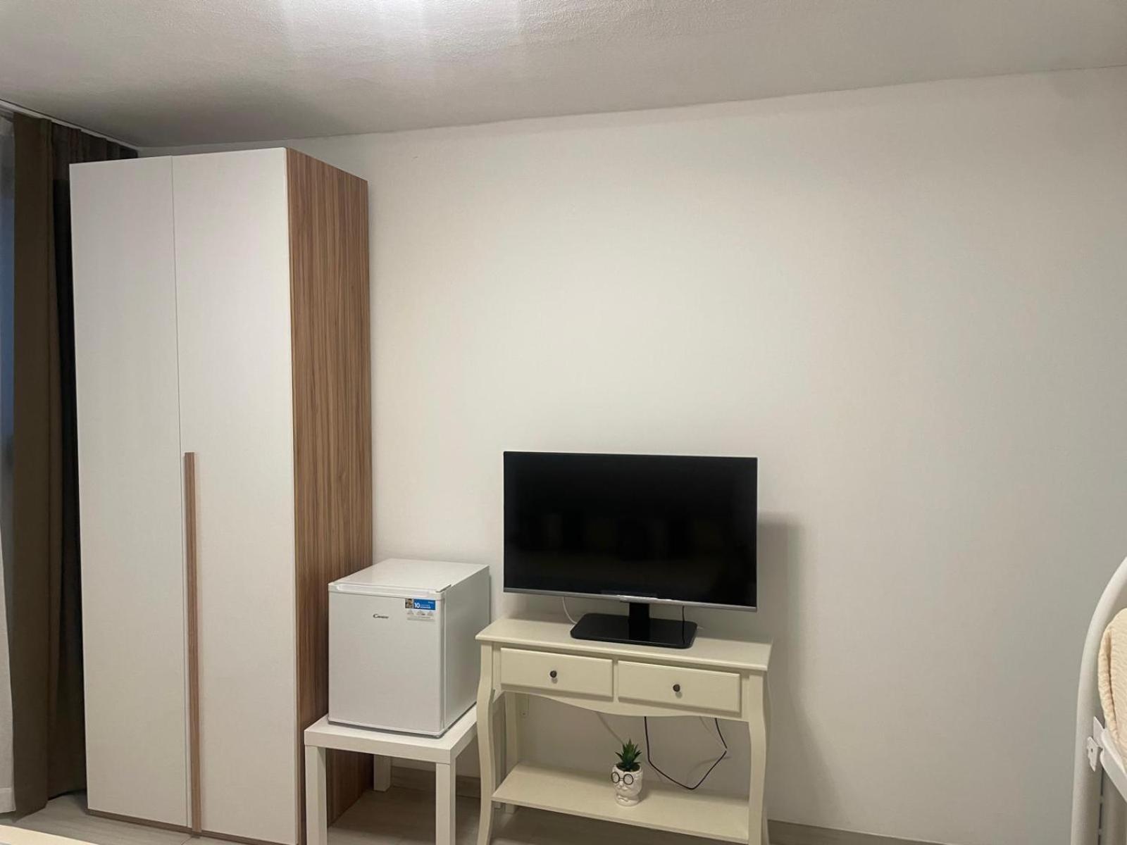 Camelia'S House Apartment Olbia Exterior photo